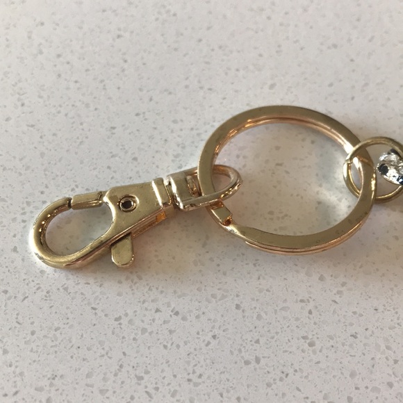 Rhinestone Panther Keychain - Picture 3 of 5